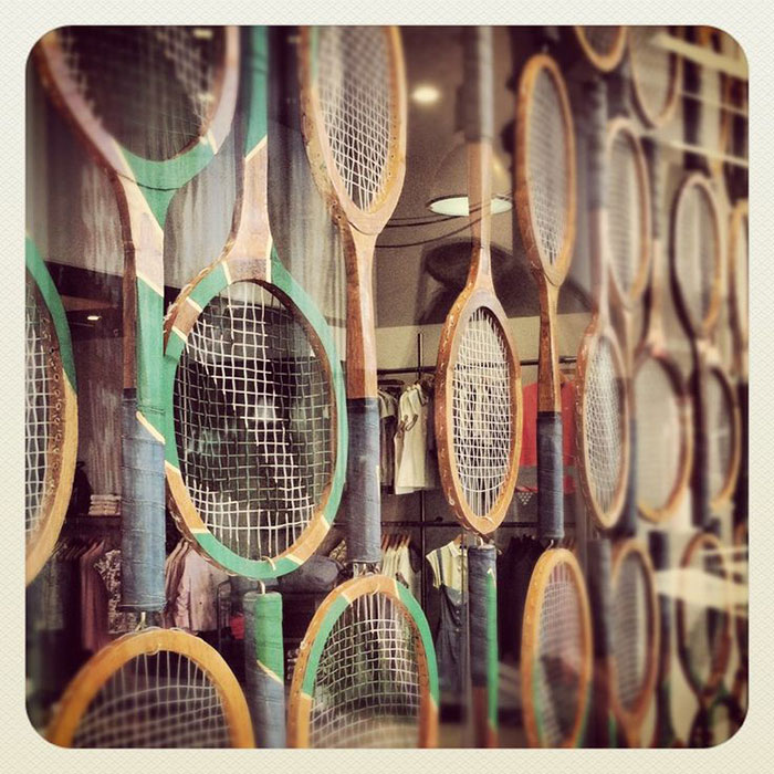 Деревянная доска в теннисе