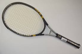 Удлинённая ракетка в теннисе